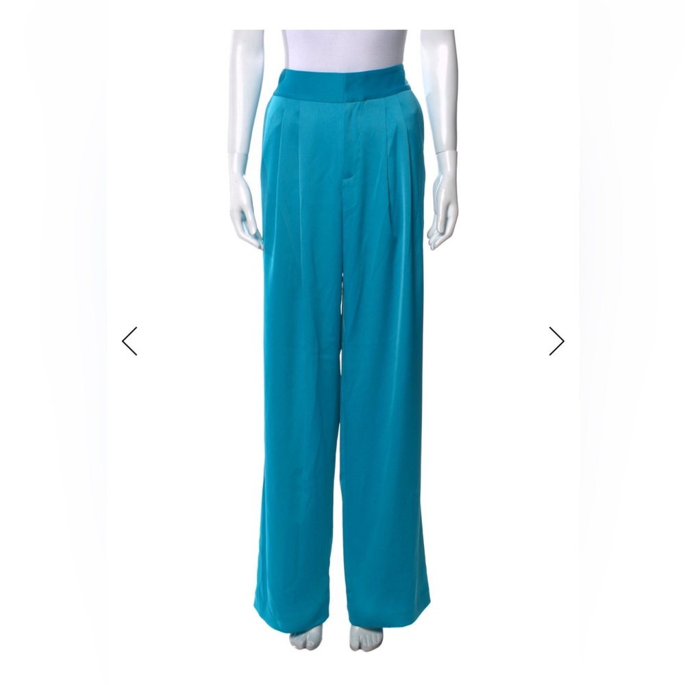 Alice + Olivia Wide Leg Pants , High rise, Silky , Blue, size 6